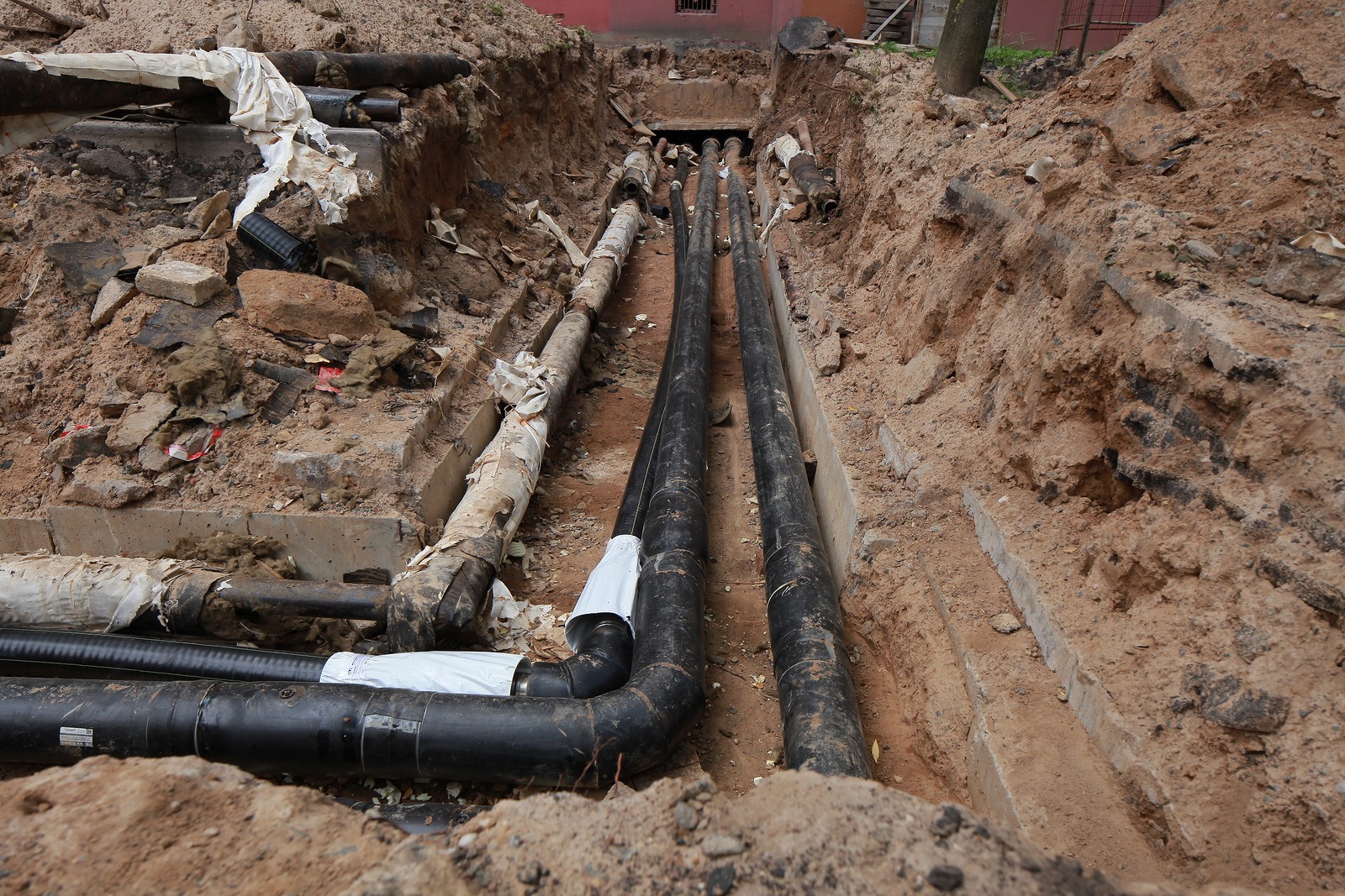 main sewer line, sewer line, main line, plumbing issues, clogged drain, multiple clogs