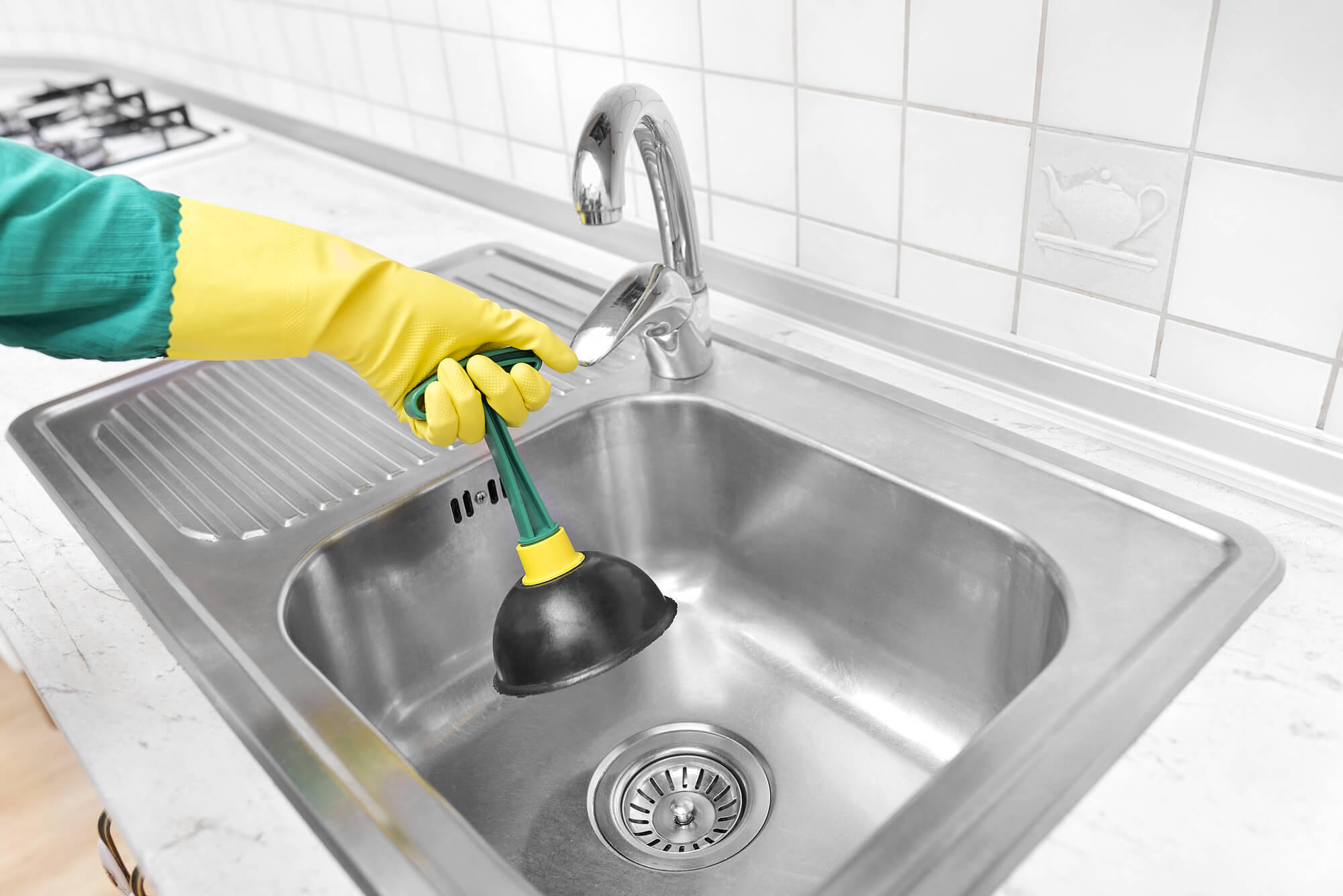 Cleaning-the-old-sinks. Pleasant Hill Plumber
